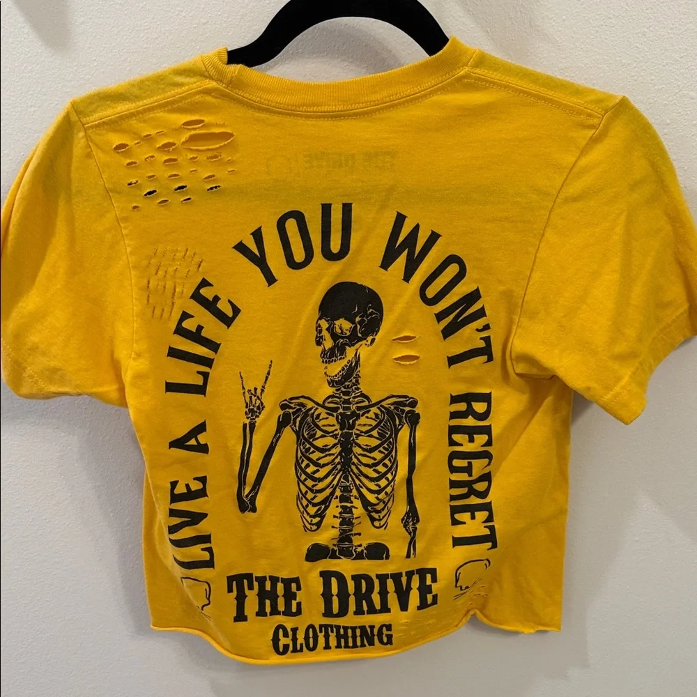 Cropped Yellow Graphic Tee - Women - Picture 2 of 6